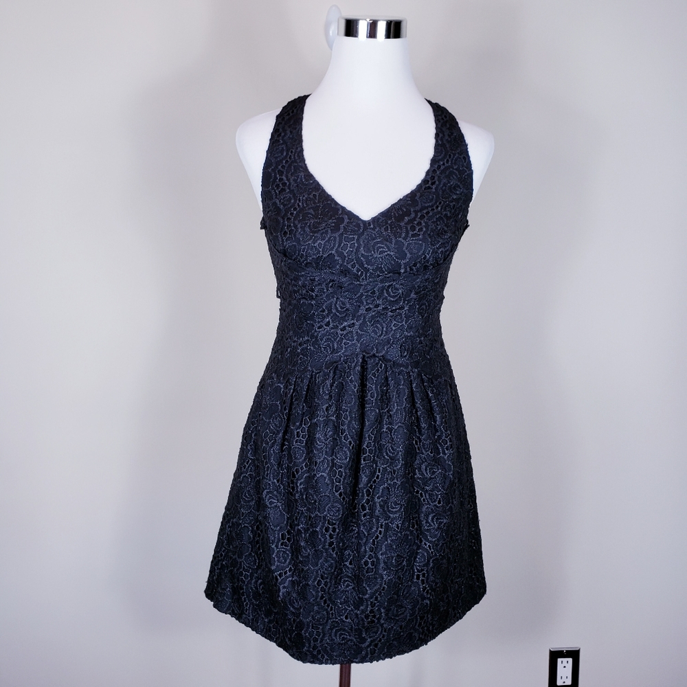 LEIFSDOTTIR| Floral Lace Sheath Dress